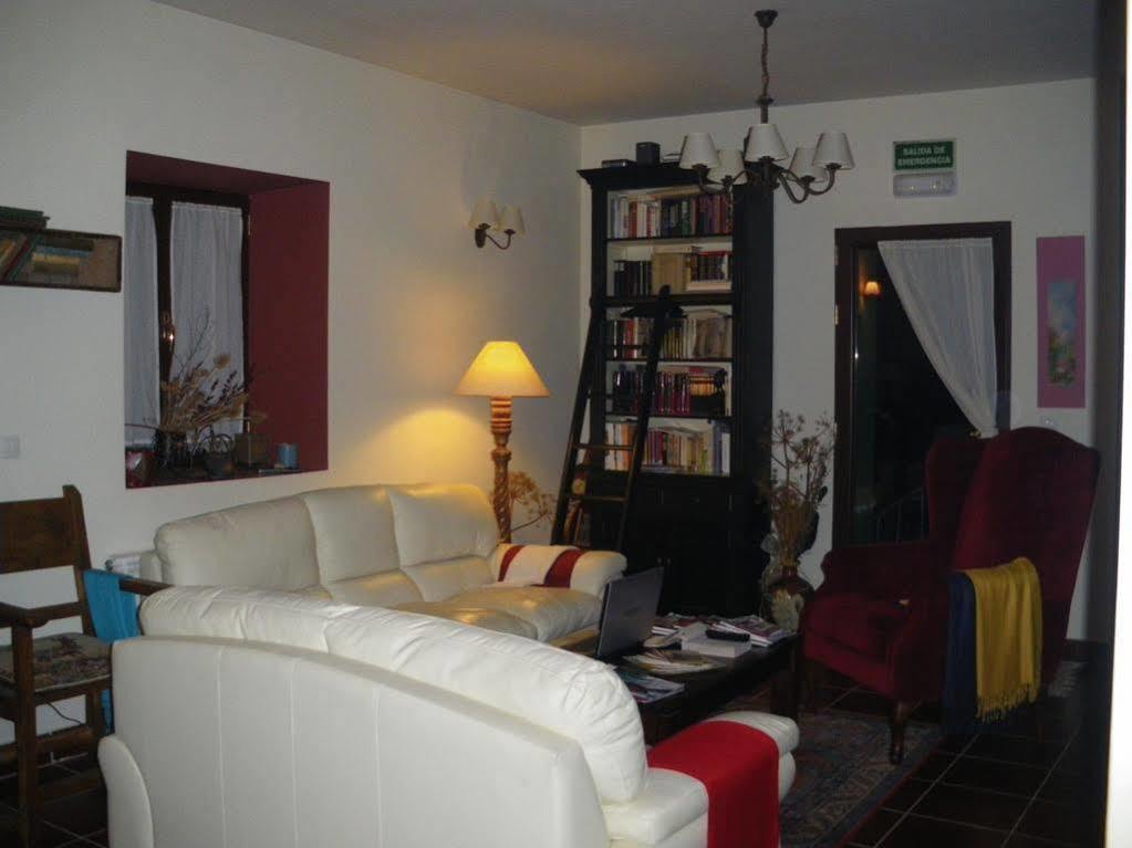 Casa Rural El Linaje De Los Cinco Sombreros Gallegos De San Vicente Luaran gambar